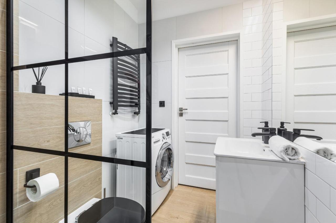 Solny Brzeg By Renters Prestige Leilighet *
